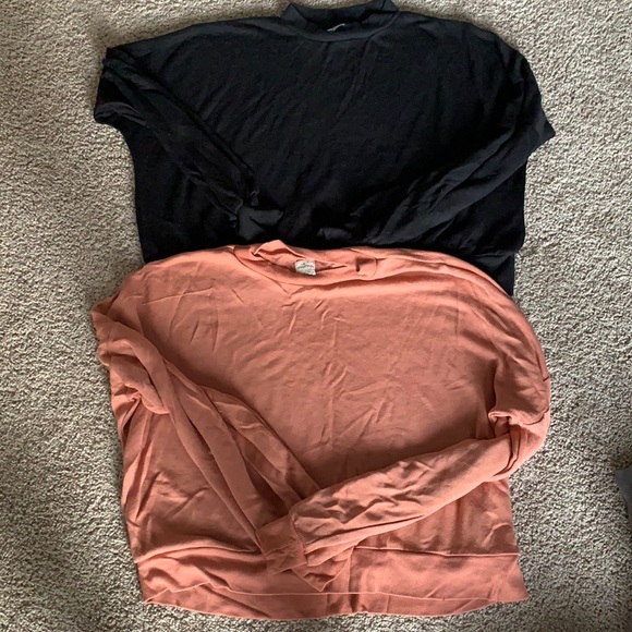 Crop tops - Picture 1 of 3